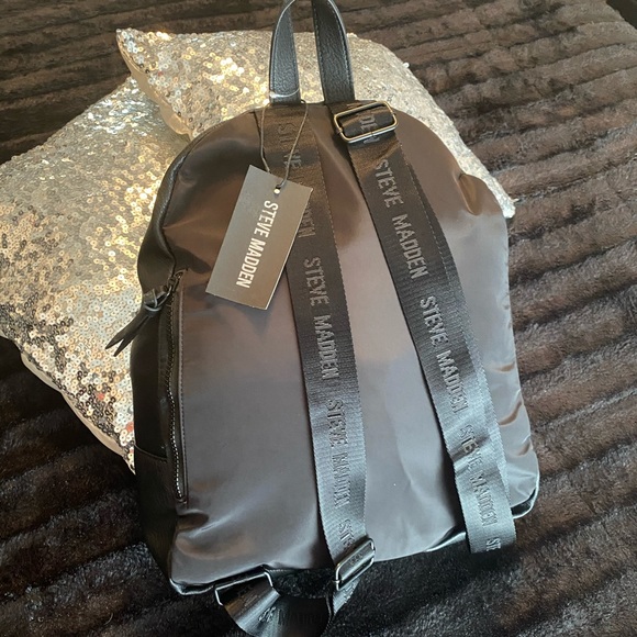 Steve Madden backpack - Picture 2 of 6